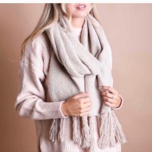 Nwt beige tassle scarf